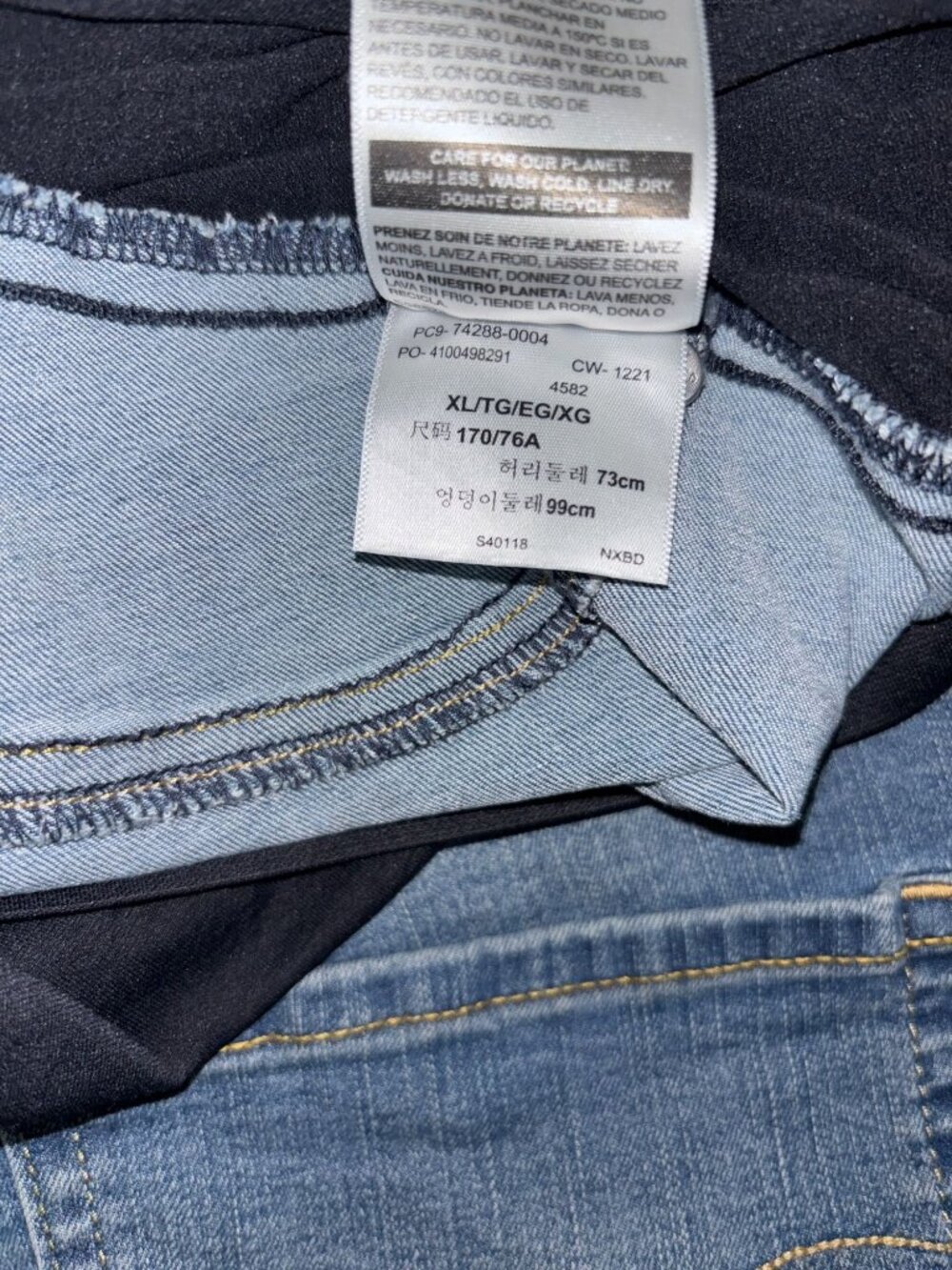Levi's Signature Maternity Shortie Denim Shorts XL - Picture 4 of 6